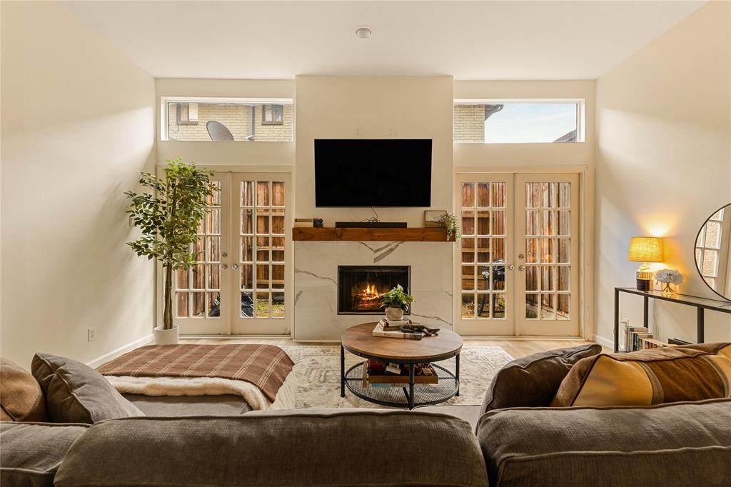 4015 Holland Avenue - Photo 1