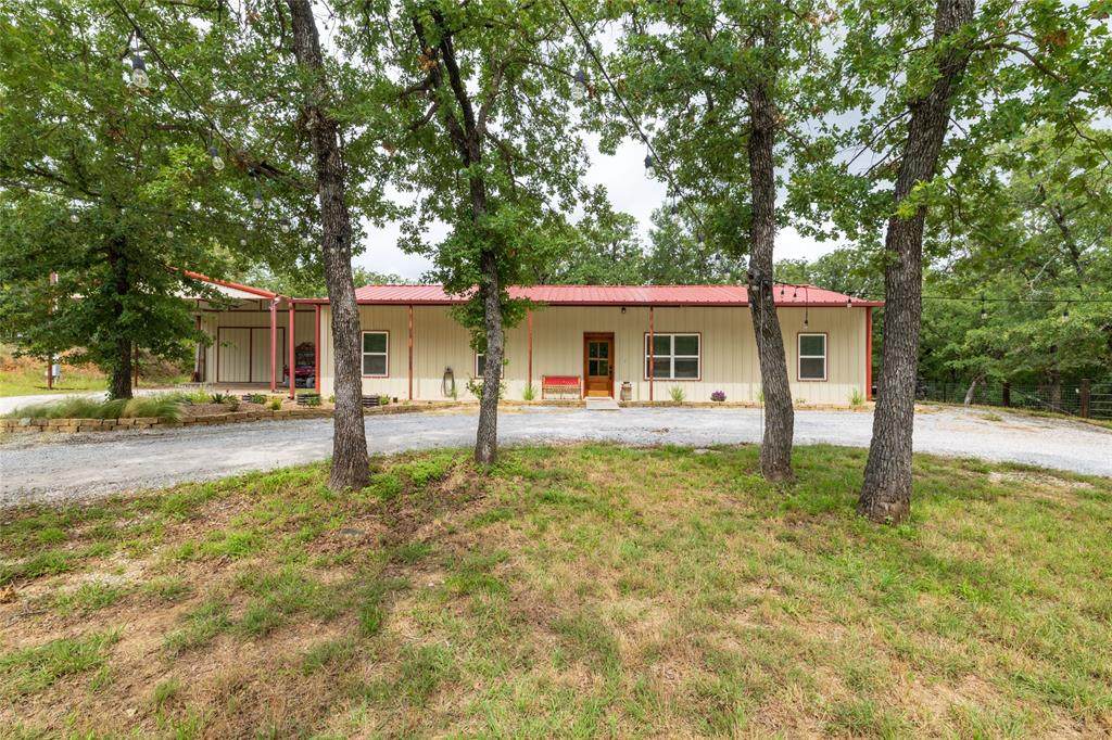 891 County Road 3592 - Photo 1
