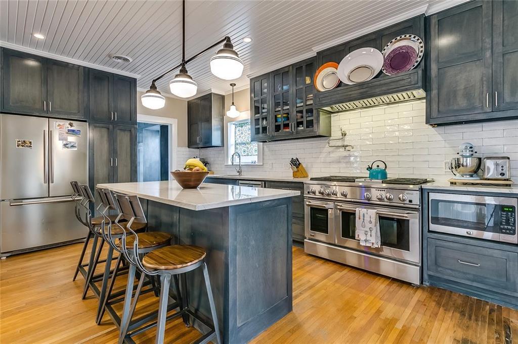 2133 Park Place Avenue - Photo 1