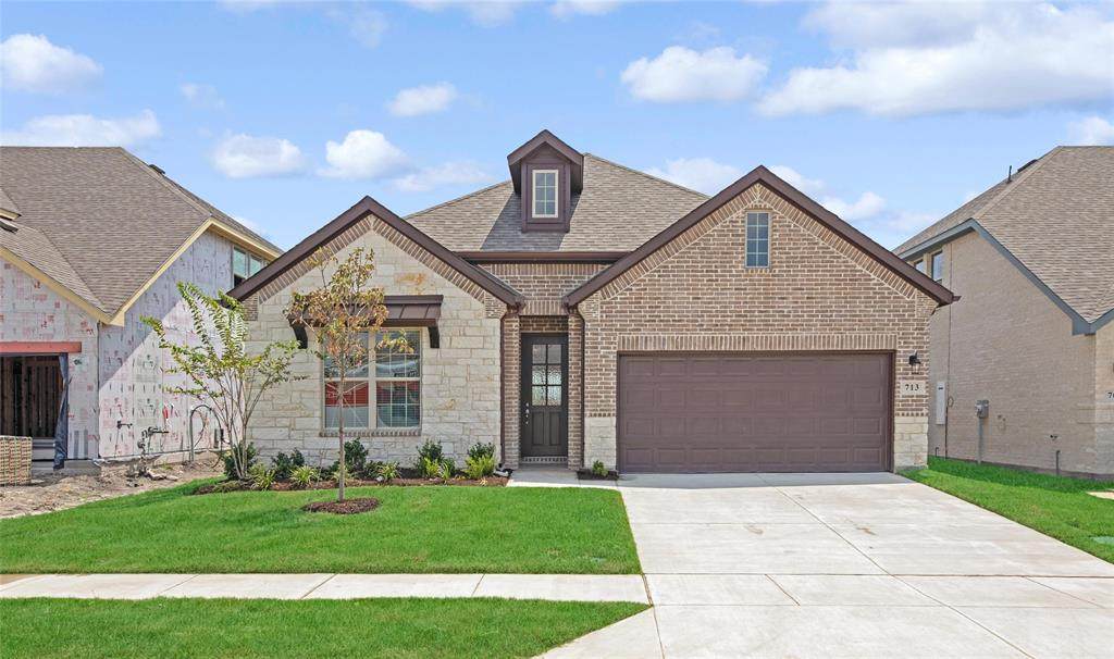 713 Mildren Lane - Photo 1