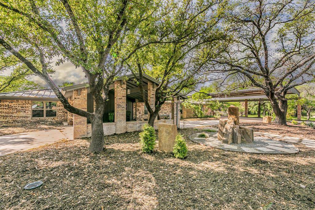 712 Squaw Creek Road - Photo 1