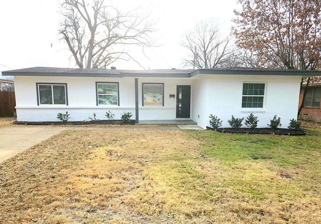 10166 San Lorenzo Drive - Photo 1