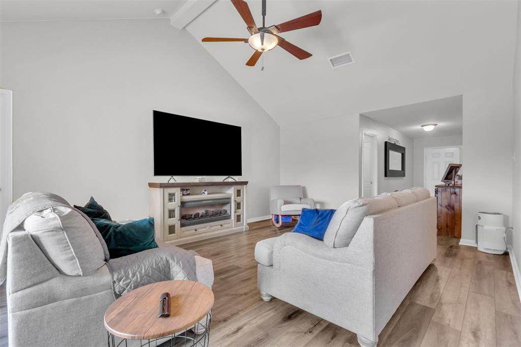 1911 Pilot Point Way - Photo 1