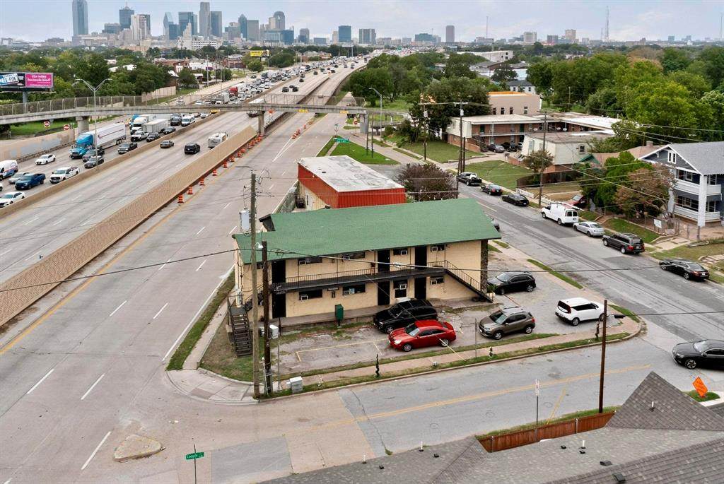 3525 Colonial Avenue - Photo 1