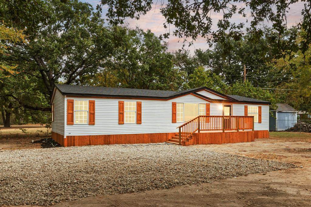 107 Karen Lane - Photo 1