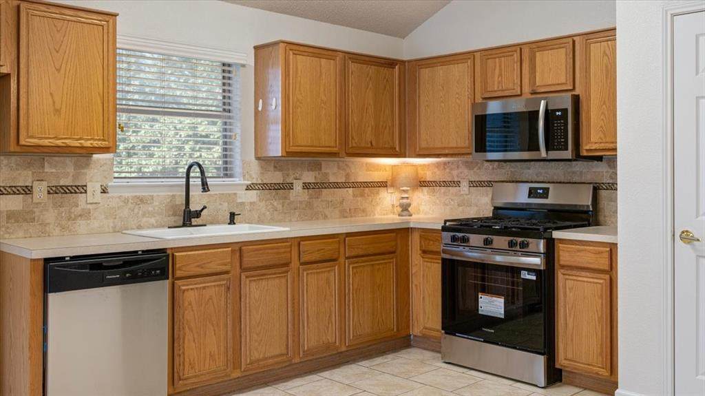 2533 Concina Way - Photo 1