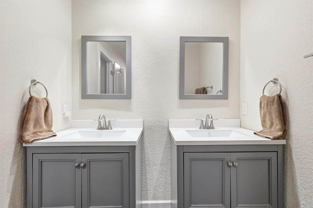 807 Windcrest Drive - Photo 1