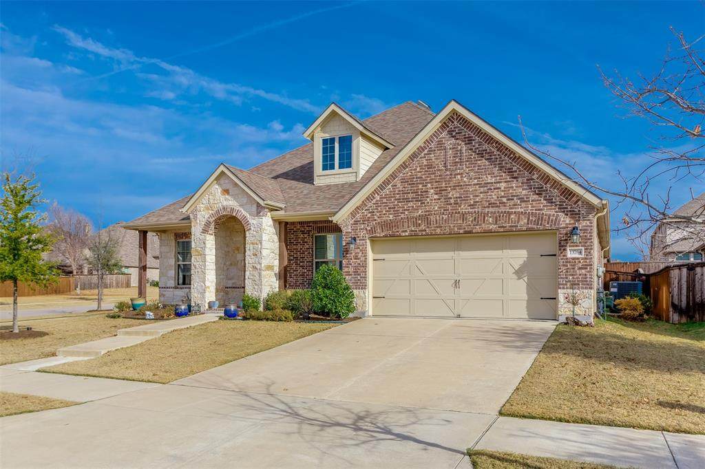 13784 Carmenita Drive - Photo 1