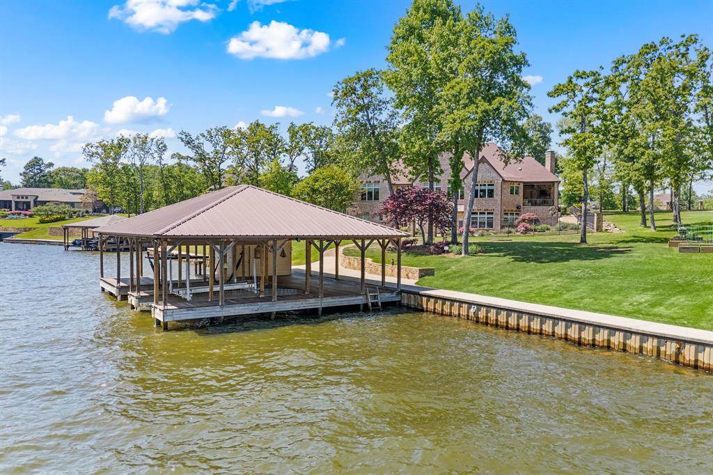 5581 Nancy Circle - Photo 1