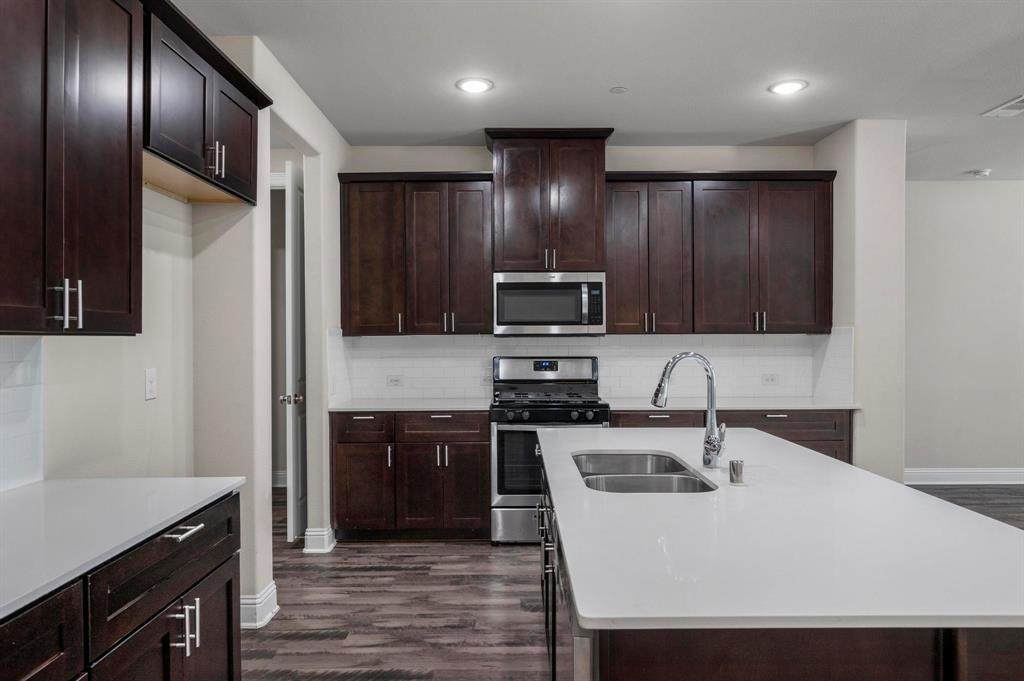 207 Congaree Road - Photo 1