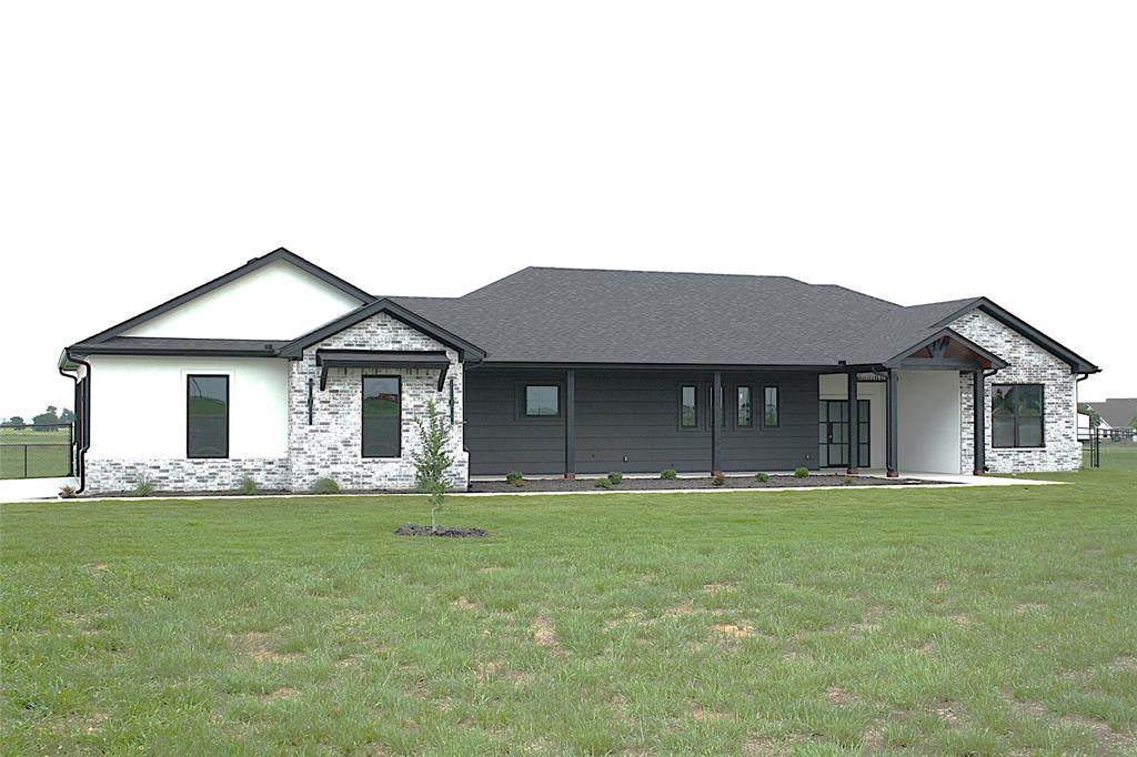 611 Willow Moon Ranch Road - Photo 1
