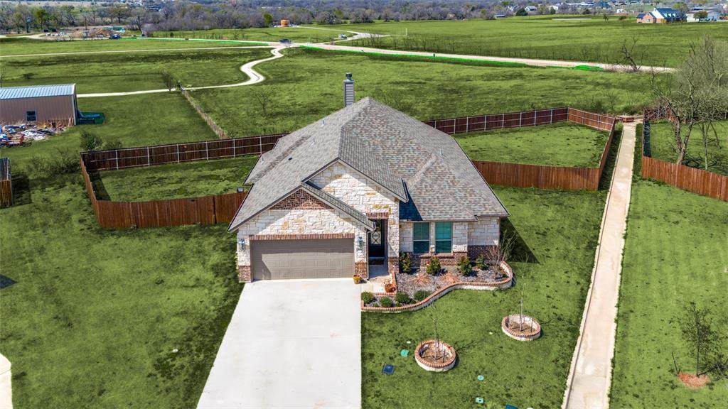 331 Osage Court - Photo 1
