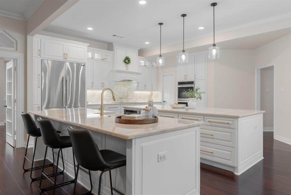 302 Charlottesville Avenue - Photo 1