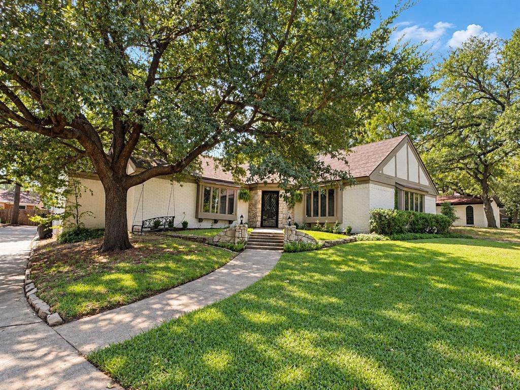 240 Timberlake Drive - Photo 1