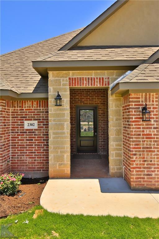 2302 Ians Court - Photo 1