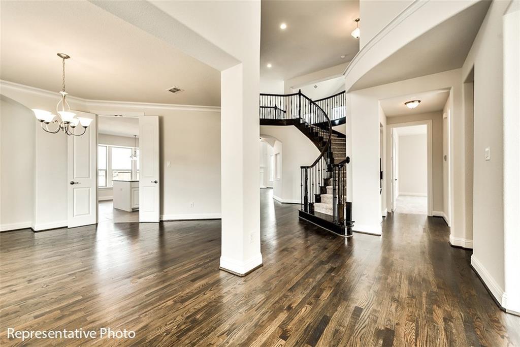 5232 Magnolia - Photo 1