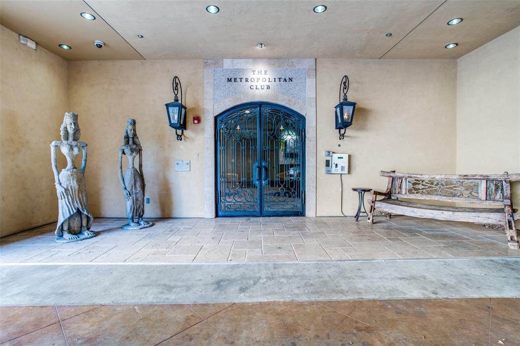 2300 Leonard Street - Photo 1