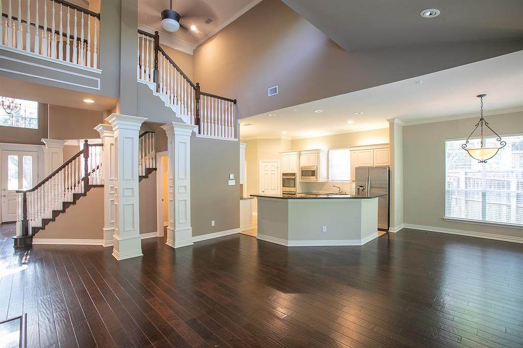9336 Stratford Way - Photo 1