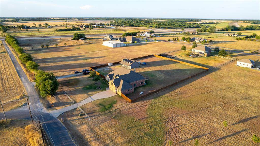 1204 County Road 1224 - Photo 1