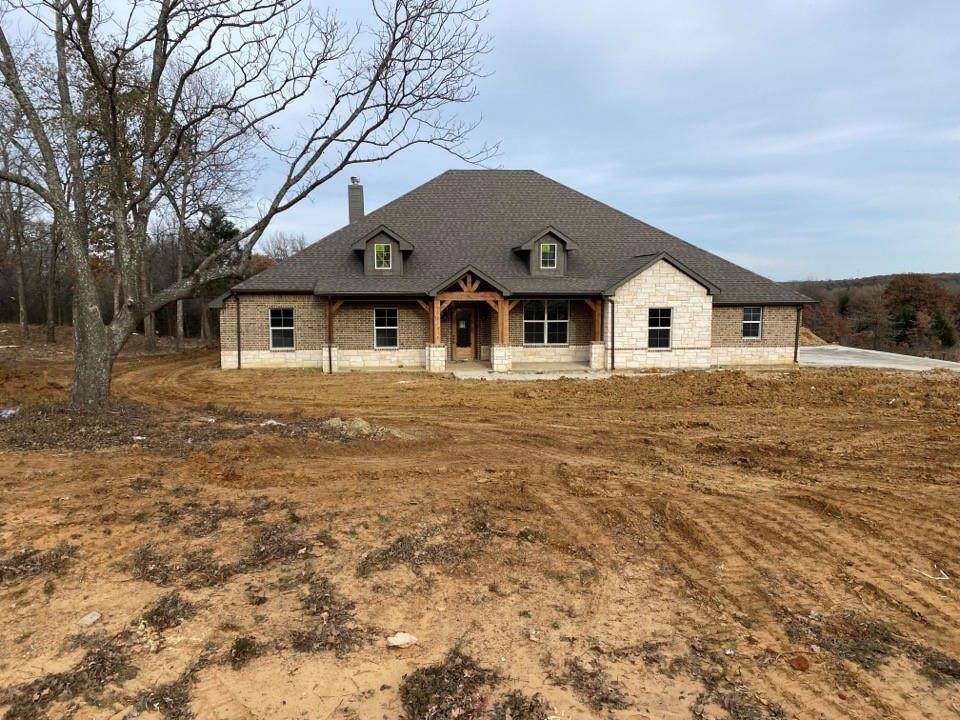2233 Crystal Palace Boulevard - Photo 1