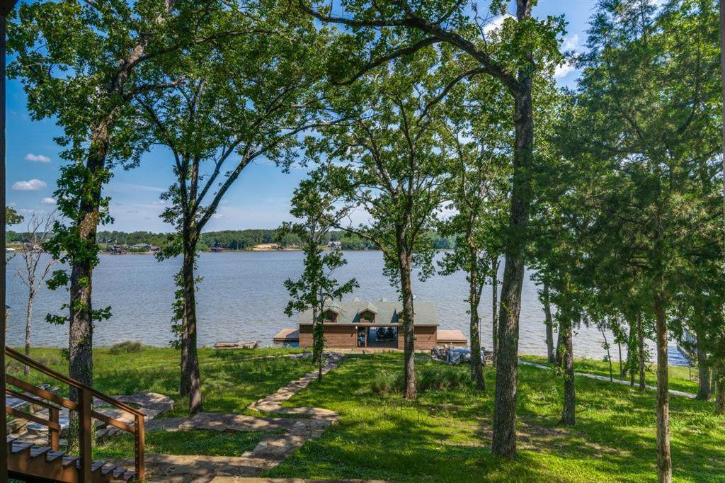 206 Dogwood Point - Photo 1