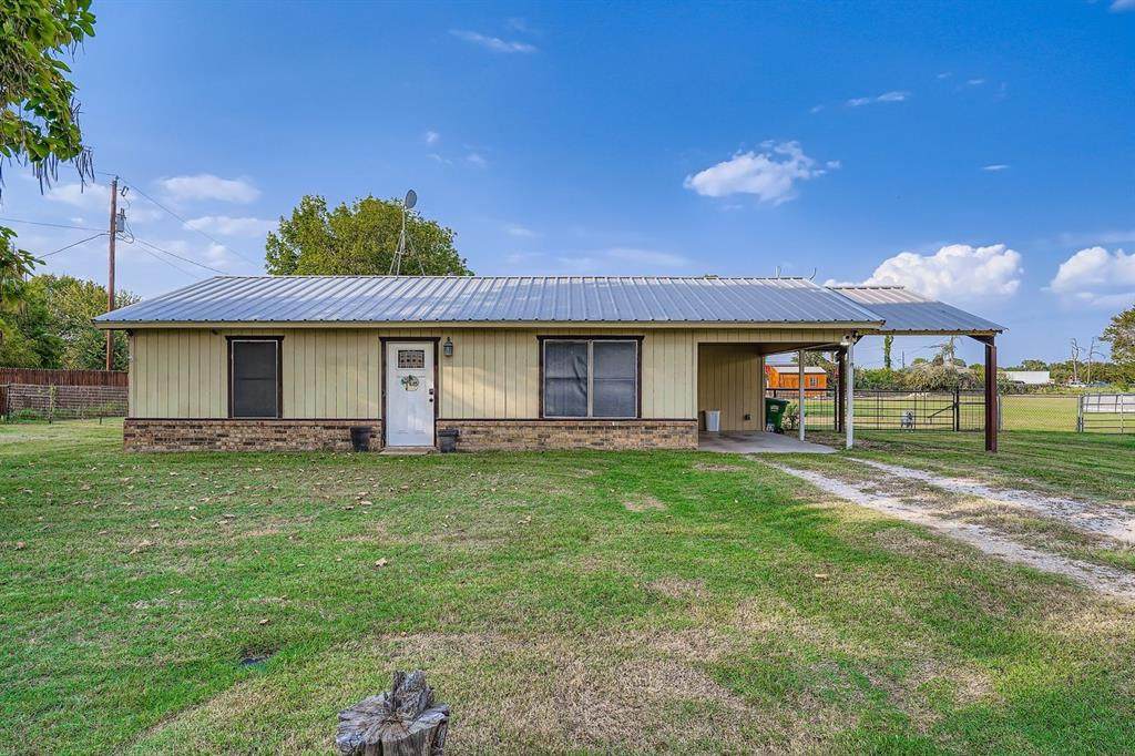 1305 Hutchins Lane - Photo 1