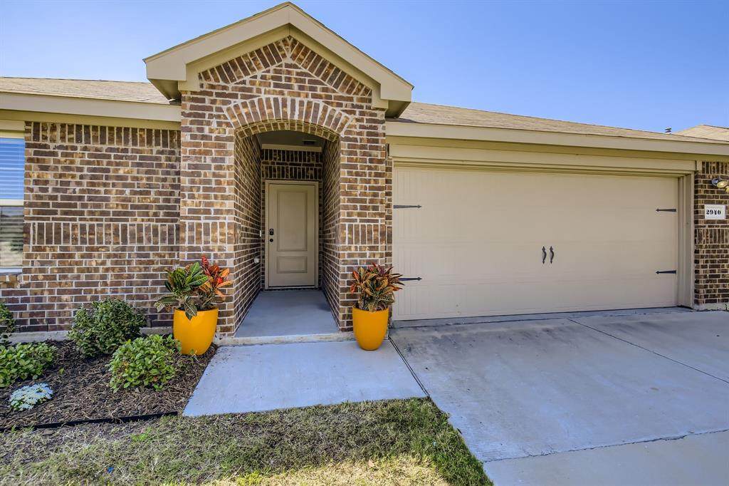 2940 Goodrich Street - Photo 1