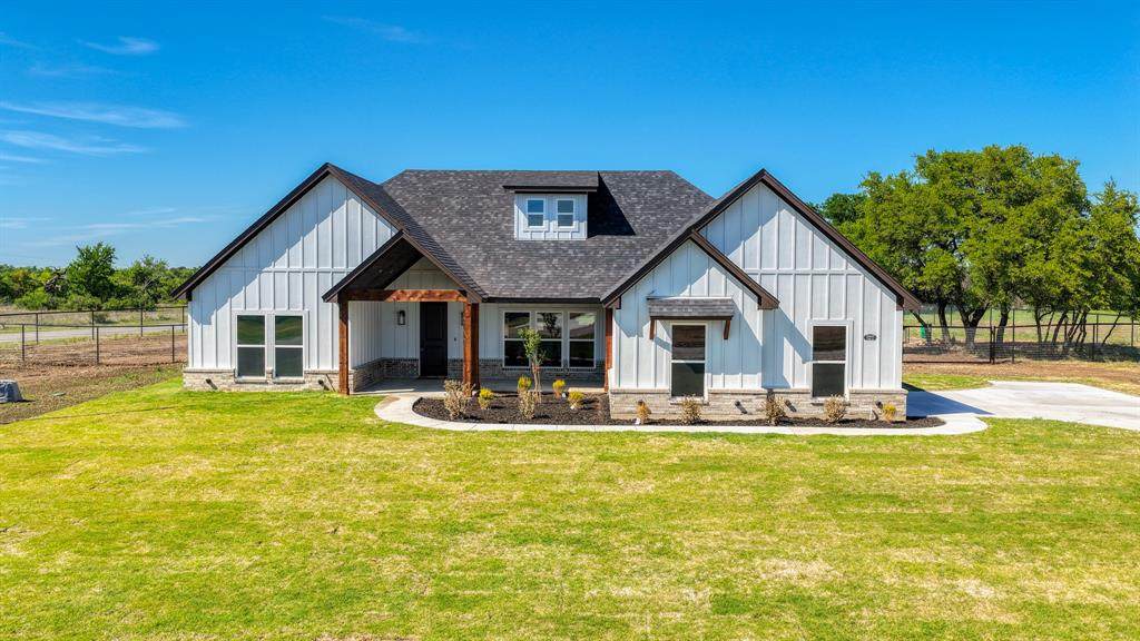 2001 Collin Street - Photo 1