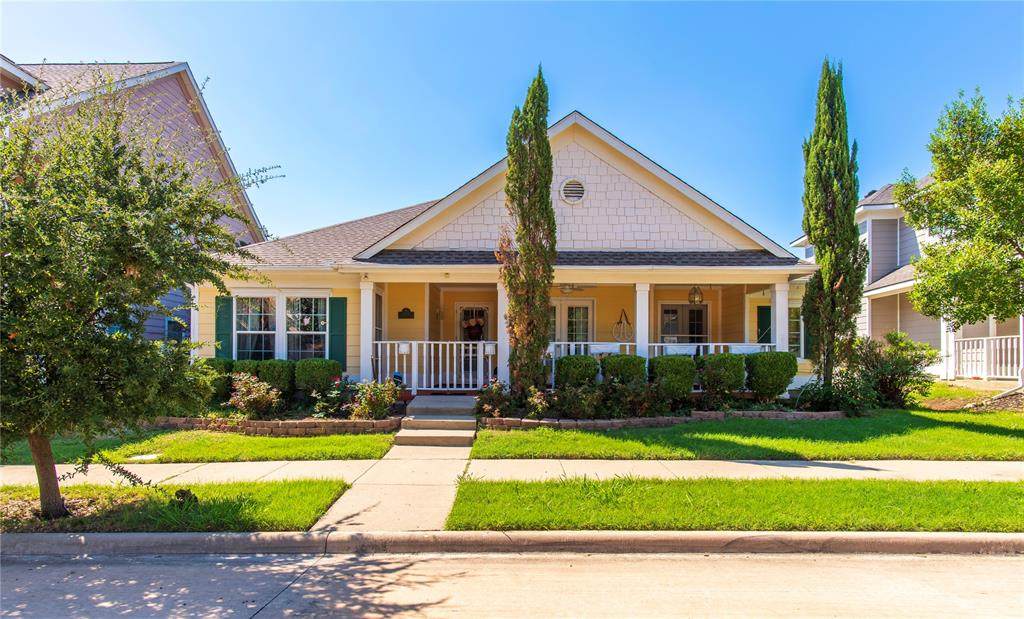 1500 Chestnut Drive - Photo 1