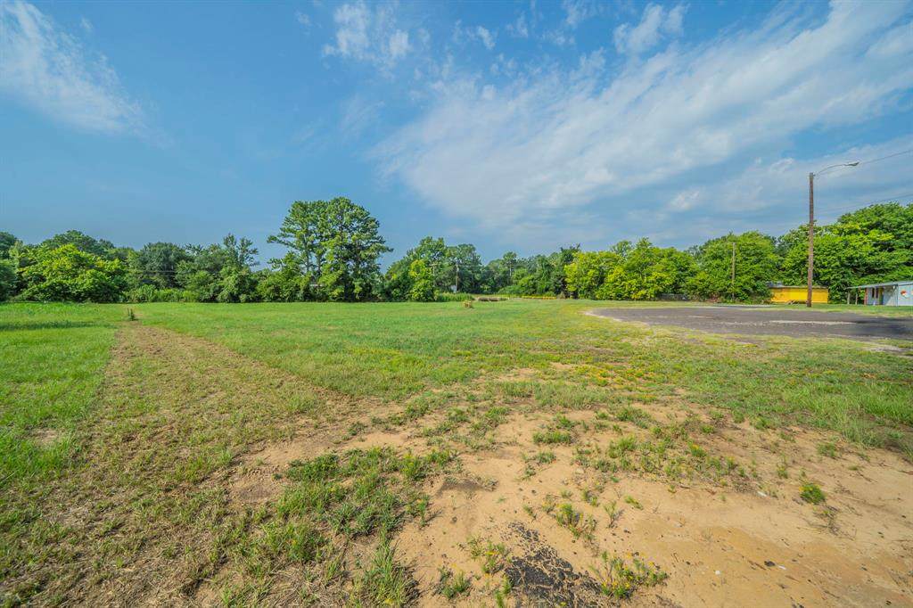 350 Quail Street - Photo 1