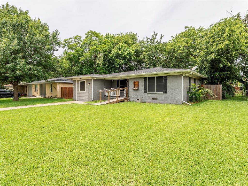 1401 Richard Street - Photo 1