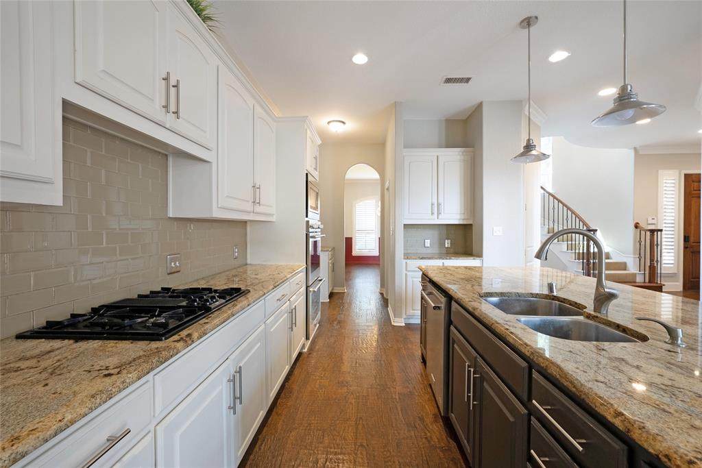 https://bt-photos.global.ssl.fastly.net/ntreis/orig_boomver_8_21299015-2.jpg