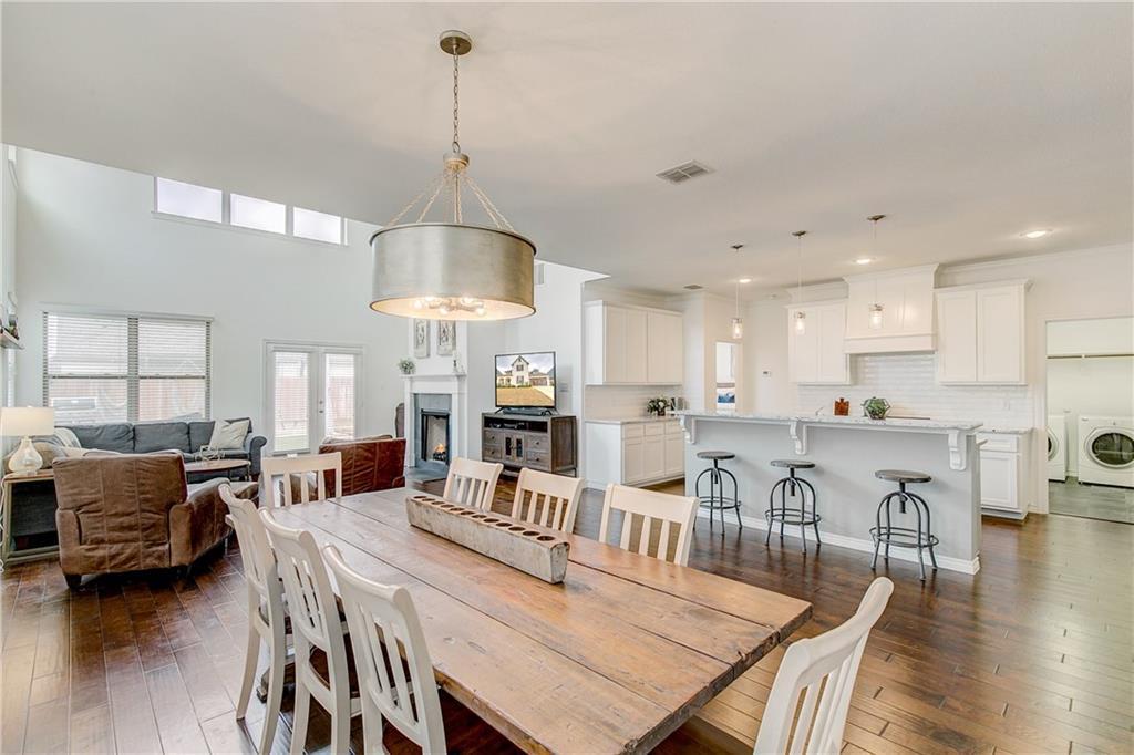 226 Parkview Drive - Photo 1