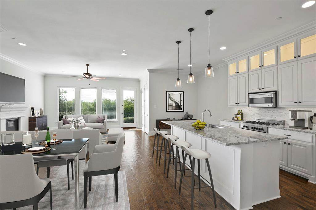 416 Mozart Way - Photo 1