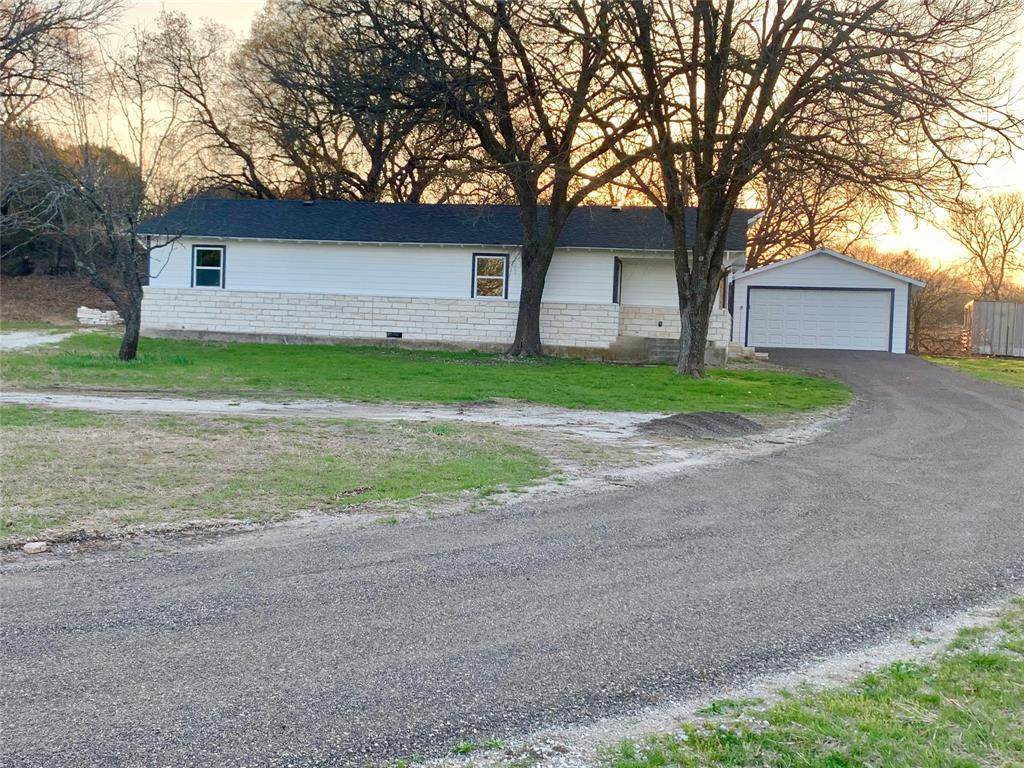427 Valley View Drive - Photo 1