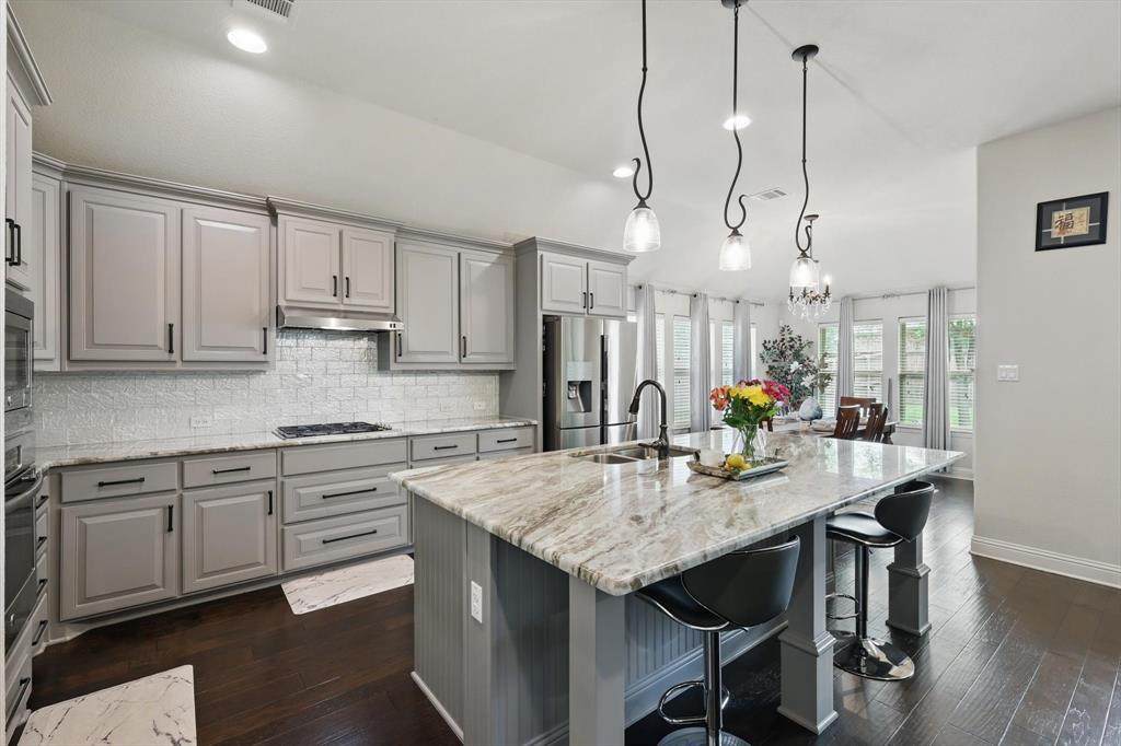 641 Rawlins Lane - Photo 1