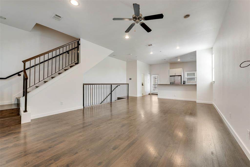 3200 Ross Avenue - Photo 1