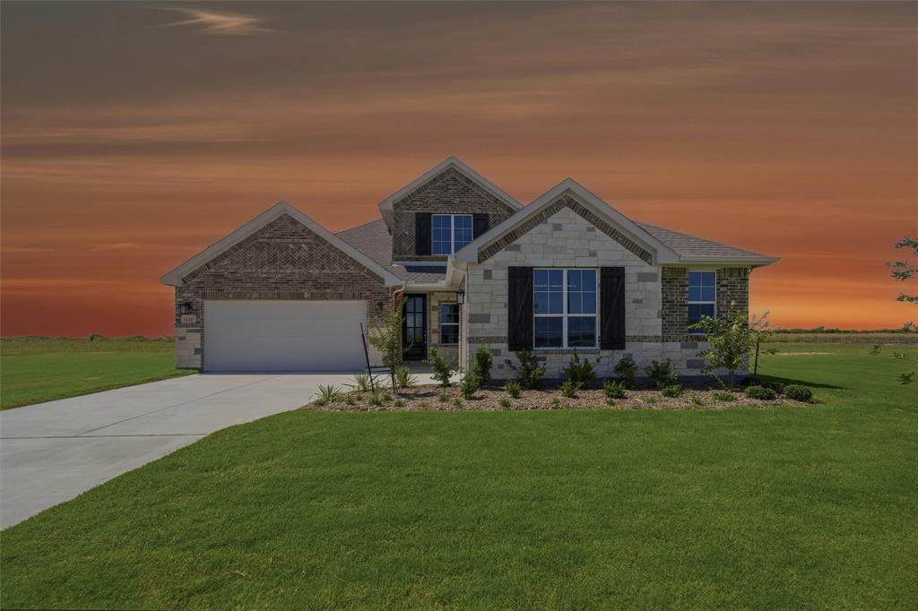 810 County Road 200 - Photo 1