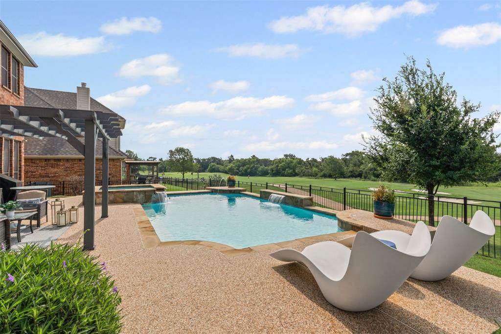 6502 Lakecrest Drive - Photo 1