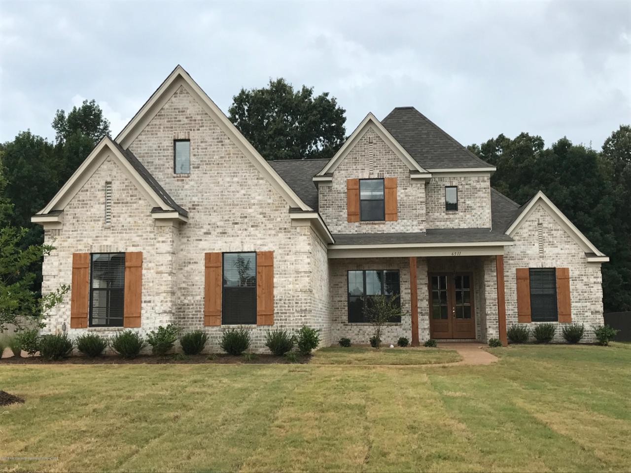 6261 Chippewa Drive - Photo 1