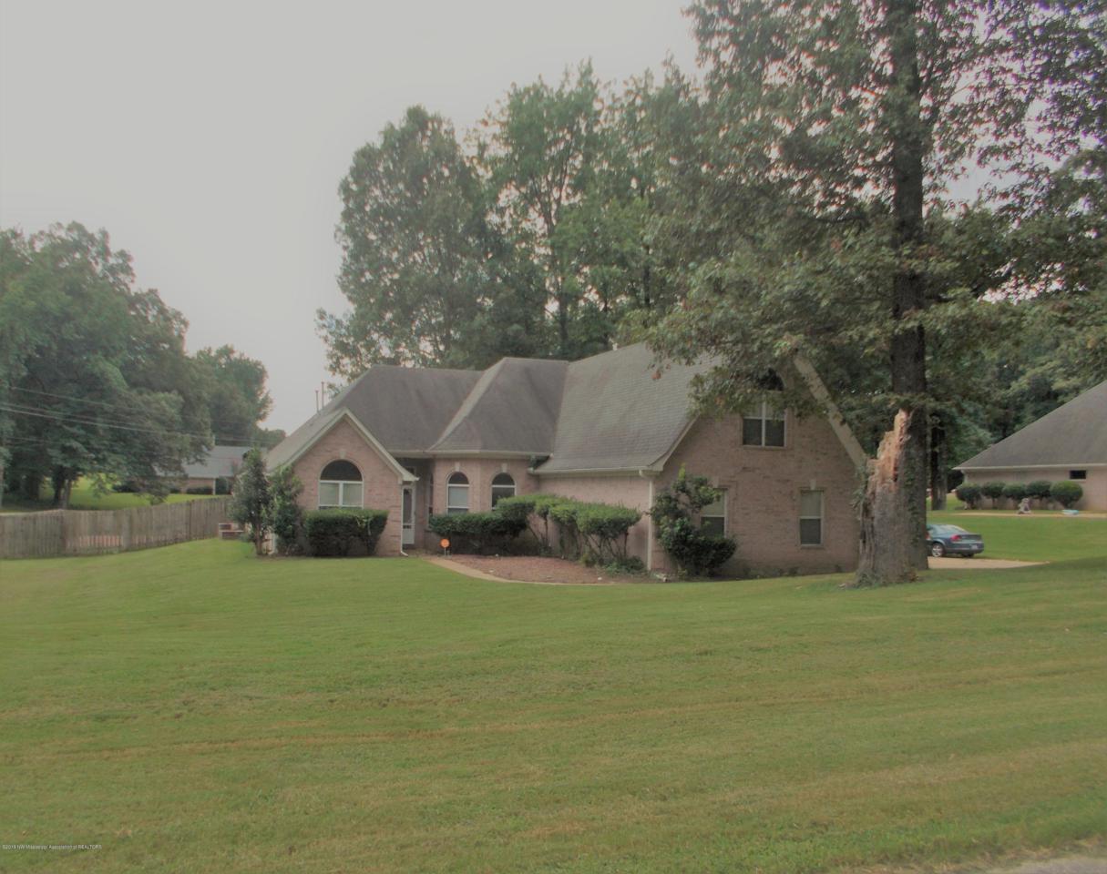 5623 Wayne Cove - Photo 1