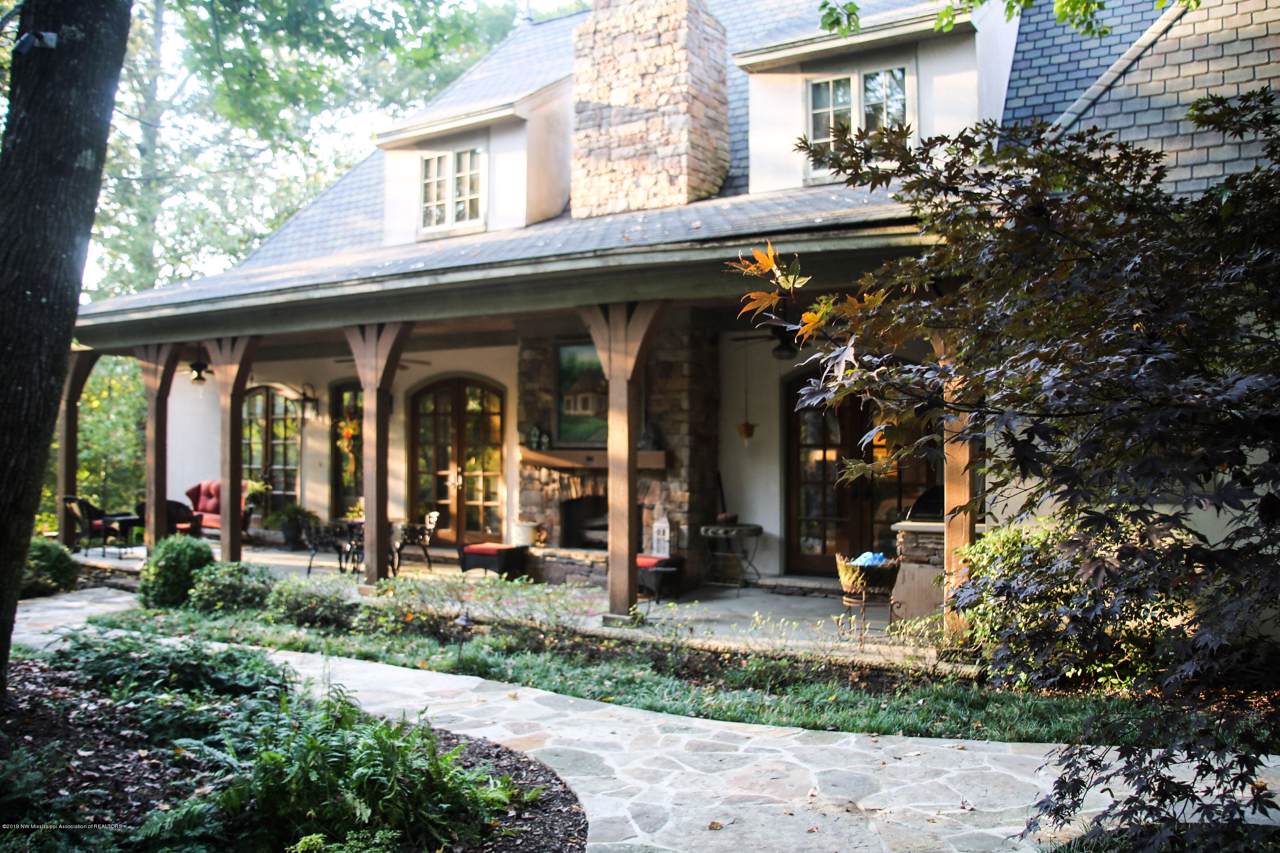 930 Memphis Street - Photo 1