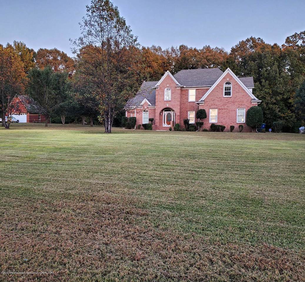 3440 Woodland Trace - Photo 1