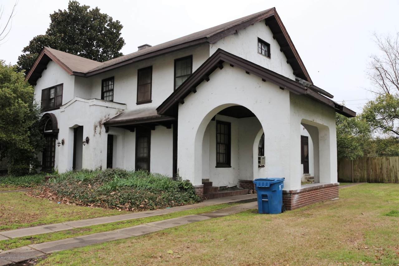 114 Catalpa Street - Photo 1