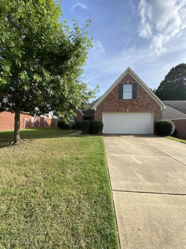 1793 Northwood W Drive - Photo 1
