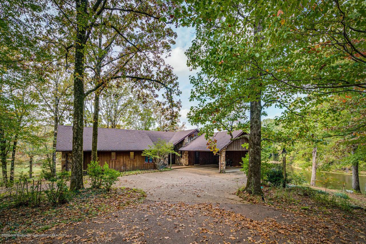8647 Bethel Road - Photo 1