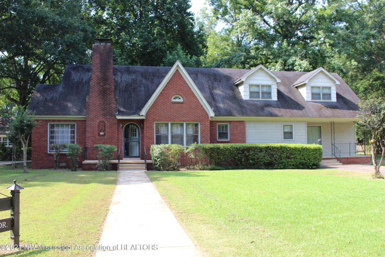 202 Creek Drive Drive - Photo 1
