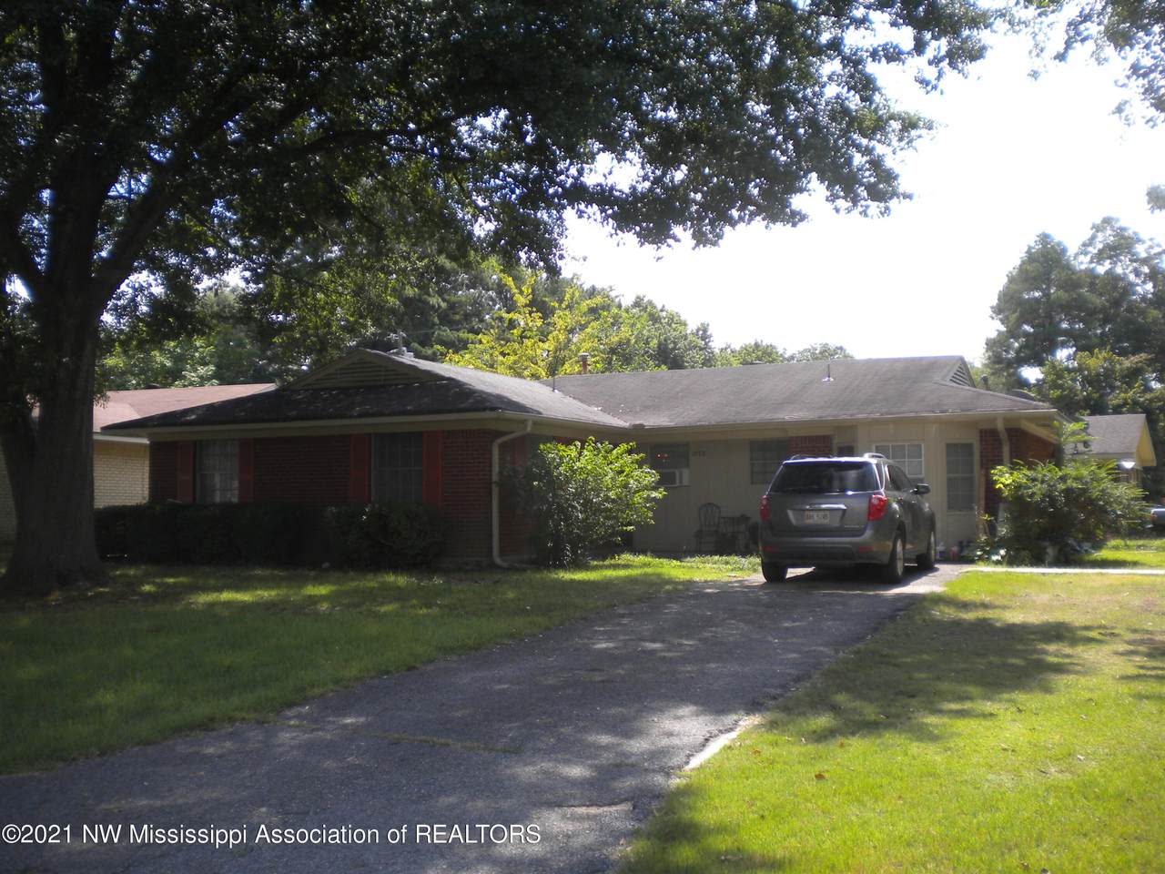 7778 Brentwood Drive - Photo 1