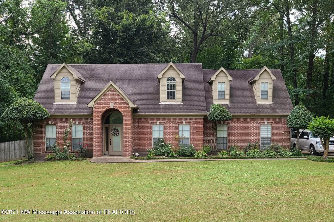 8520 Cedar Lake Drive - Photo 1