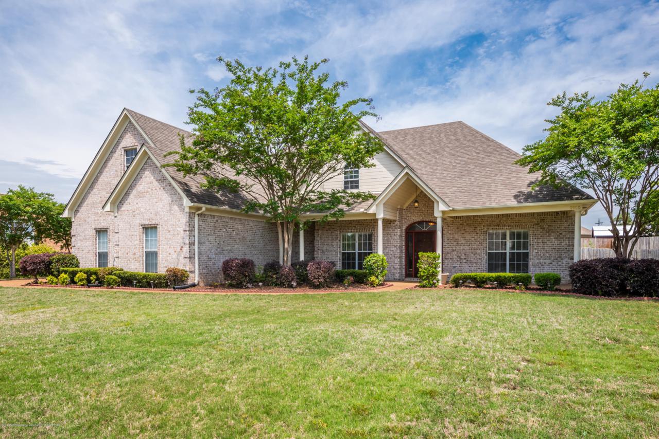 1800 Cashion Cove - Photo 1